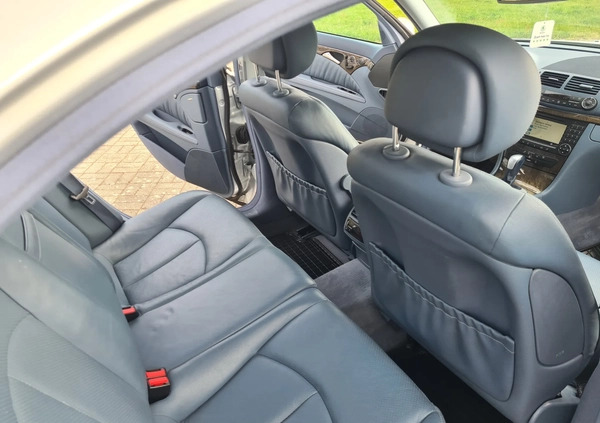 Mercedes-Benz Klasa E cena 31300 przebieg: 284000, rok produkcji 2006 z Świdnik małe 121